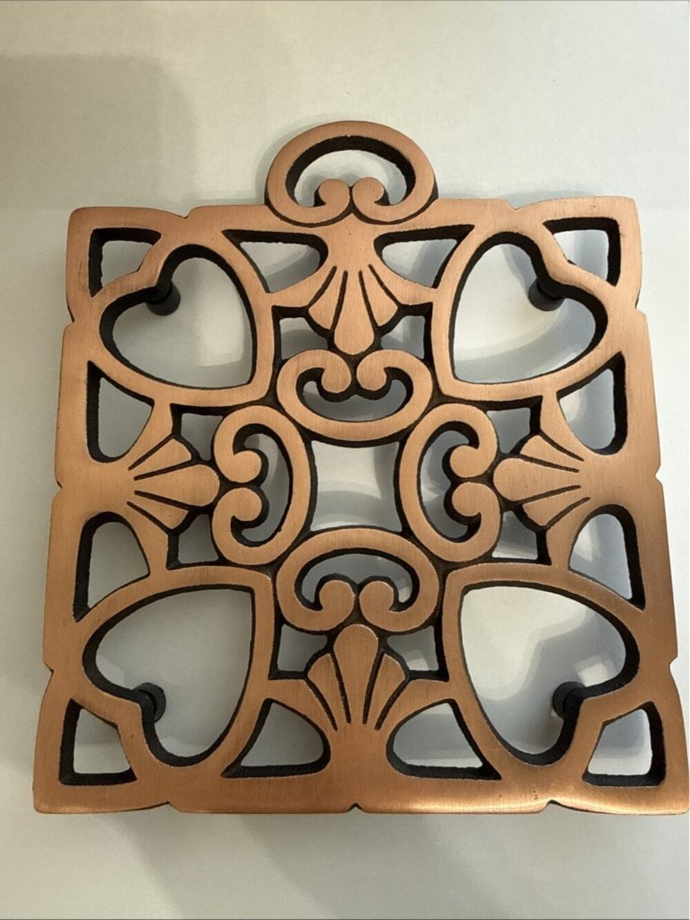 PAMPERED CHEF ROUND-UP FROM THE HEART COPPER PLATED SQUARE SHAPED TRIVET 2008